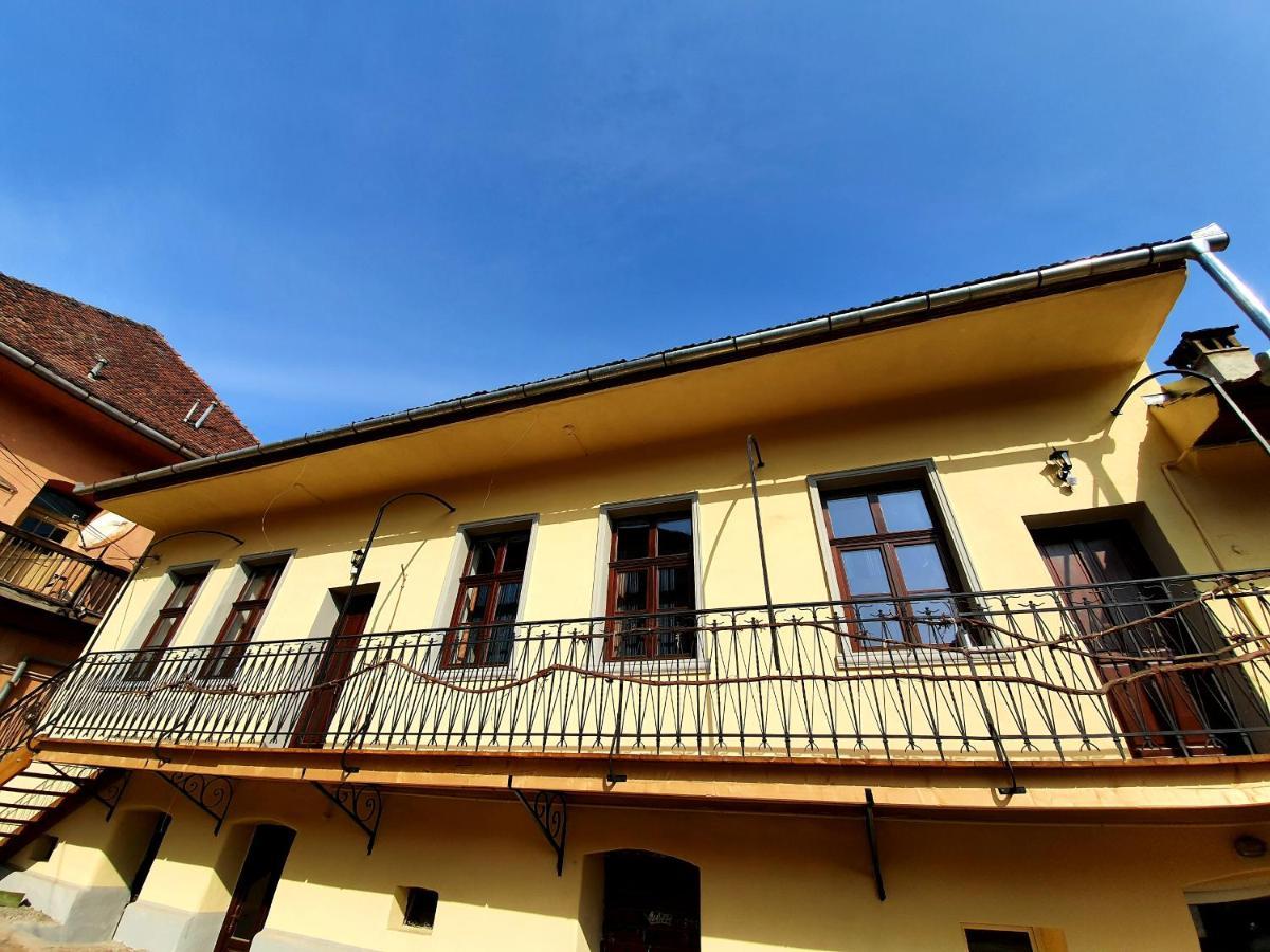 Maximus Apartments Sighisoara Luaran gambar