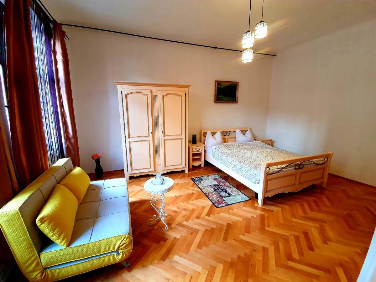 Maximus Apartments Sighisoara Luaran gambar